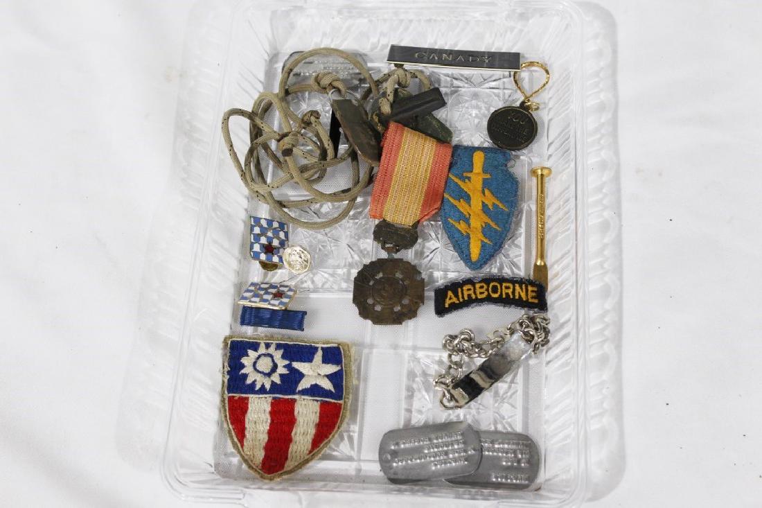 Vintage Lot of Military Items - Medals/Patches dog Tags (1 of 3)