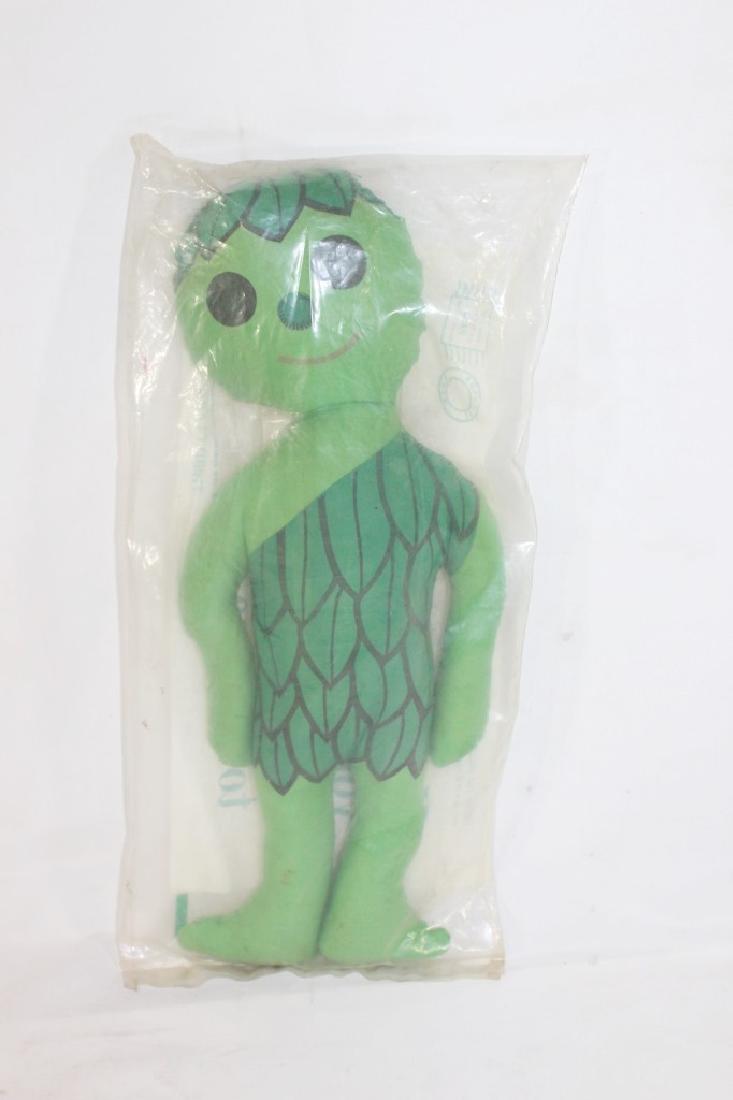 VTG 1972 Jolly Green Giant Plush Toy In Bag: Comes sealed in original promotional mailer bag. Doll has a few small spots. Overall good condition. Date on package marked Sept. 5 1972. Approx. 15.5" tall.