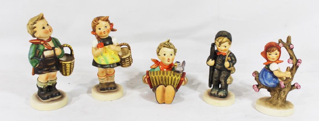 5 VTG Hummel Figurines (1 of 4)