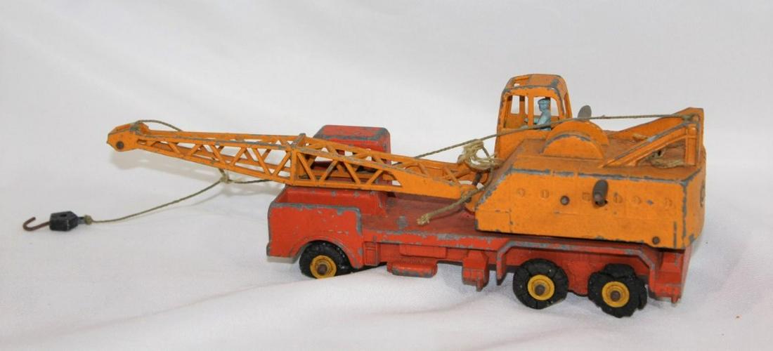 Dinky super toys lorry mounted crane (1 of 3)