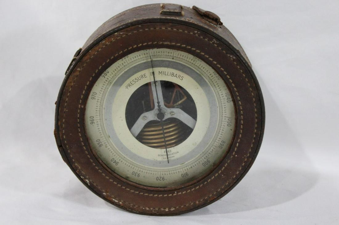 WW2  Navy Friez barometer (1 of 3)