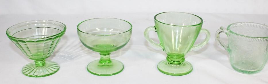 Lot of 4 Vaseline Cups: Lot of 4 various patterns of vaseline cups