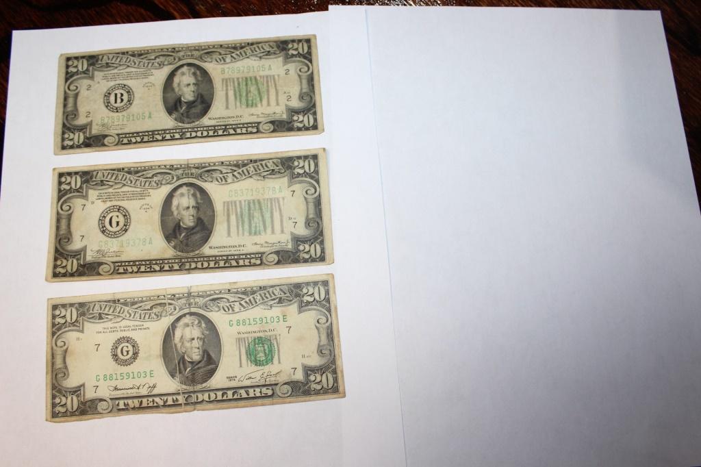 Pair 1934 $20 Federal Reserve Note, 1974 Fed. Note: Pair of 1934 $20 Washington DC Federal Reserve Note, and 1974 $20 Federal Reserve Note