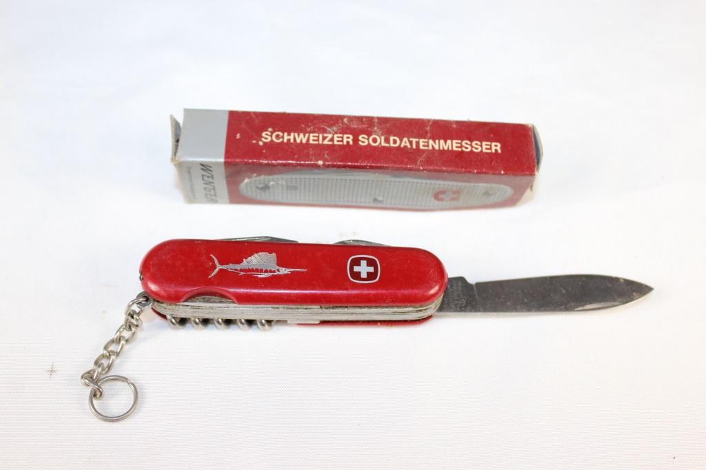 Wenger Vintage Swiss Soldiers/Army Knife: with the box good overall condition