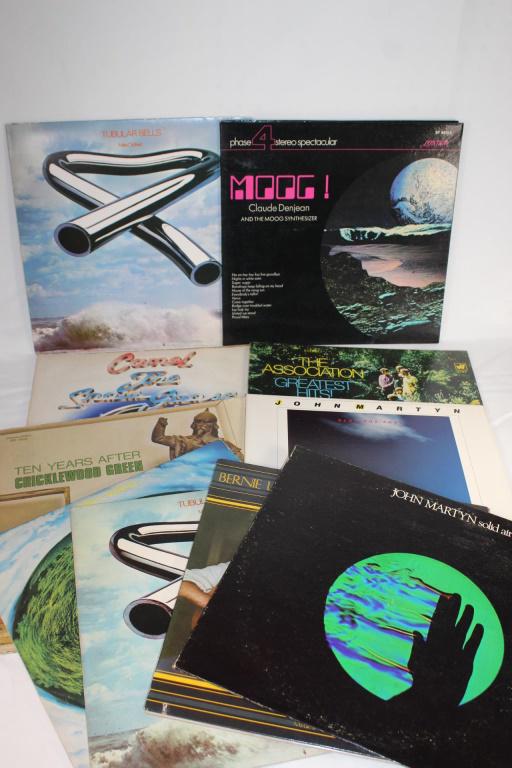 Lot VTG Vinyl Records -Mix 1970s: Mike Oldfield - Hergest Ridge Mike Oldfield - Tubular Bells (x2) Missing Persons - Spring Session The Bernie Leadon Michael Georgiades Band - Natural Progressions John Martyn Solid Air Ten Years After
