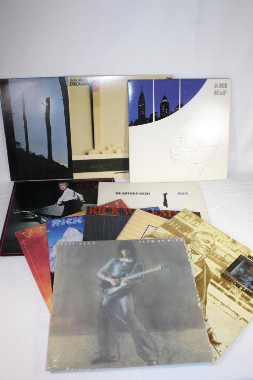 Lot VTG Vinyl Records - Vangelis, Wakeman: Vangelis - Heaven and Hell Rick Wakeman - Rhapsodies Rick Wakeman's Criminal Record Rick Wakeman - The Six Wives of Henry VIII We Willie - Keep On Smilin Jeff Beck - Blow by Blow Heartbreaker - Free N
