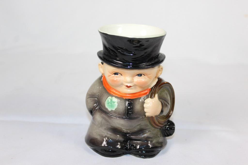 Goebel 1972 - Toby Mug - 4 Leaf clover: meausres about 5 1/2 inches tall, marked on bottom, no chips or cracks