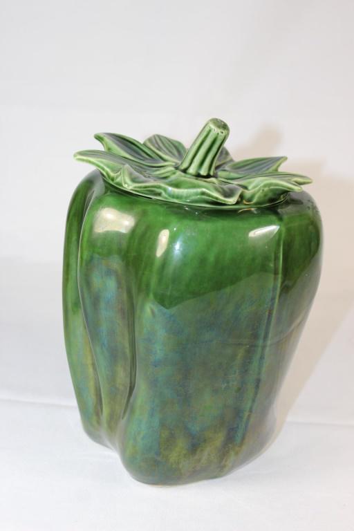 Vintage McCoy Green Pepper Cookie Jar #157 (1 of 3)