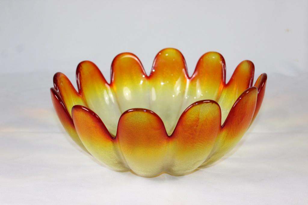 MCM - Amberina Blenko? Lotus Petal Salad Bowl (1 of 2)