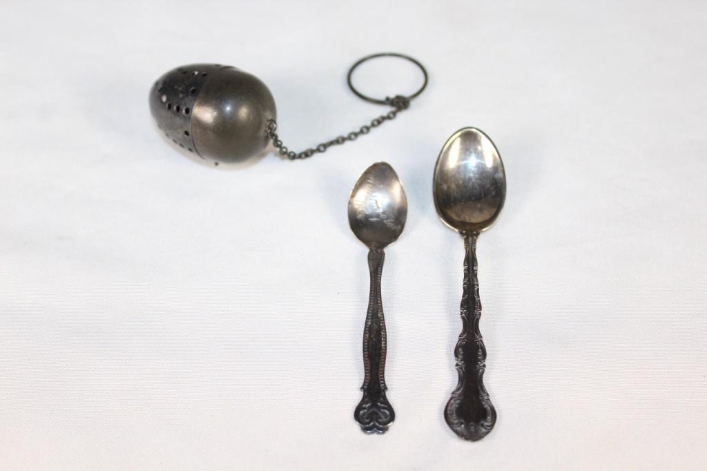 Sterling Silver Spoons & Tea Ball (1 of 4)