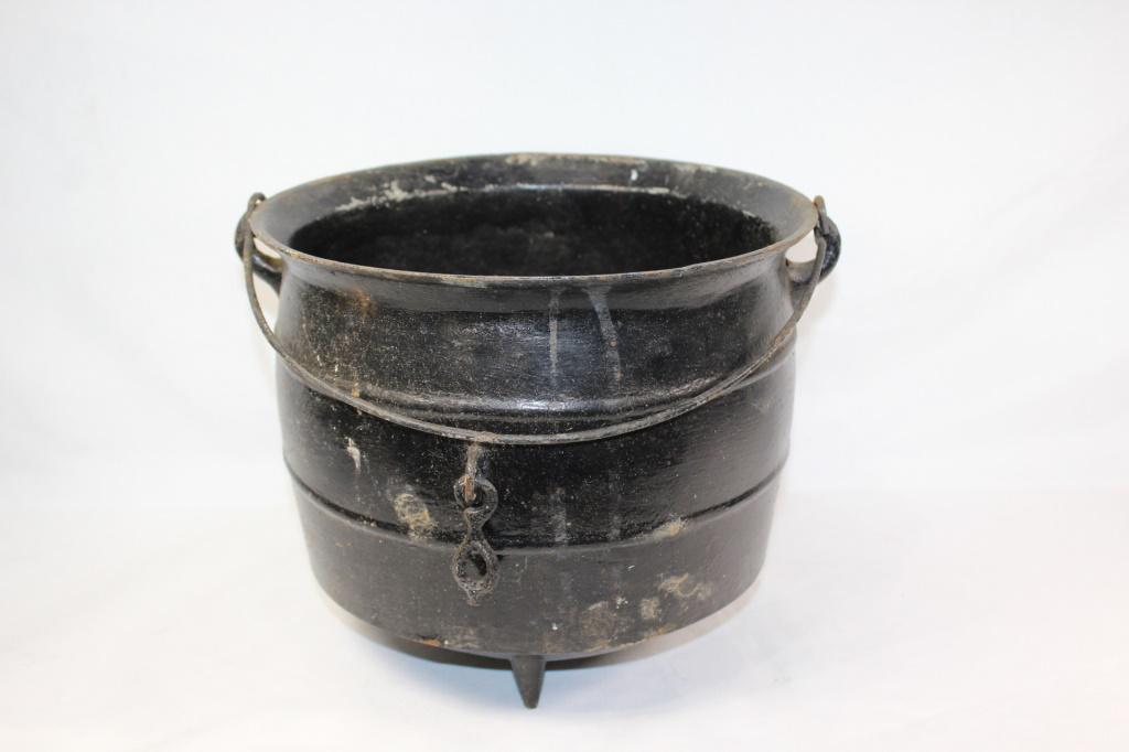 Metal Witches Kettle with Hanger: measures about 8 1/2 inches tall by 10 1/2 inches diameter