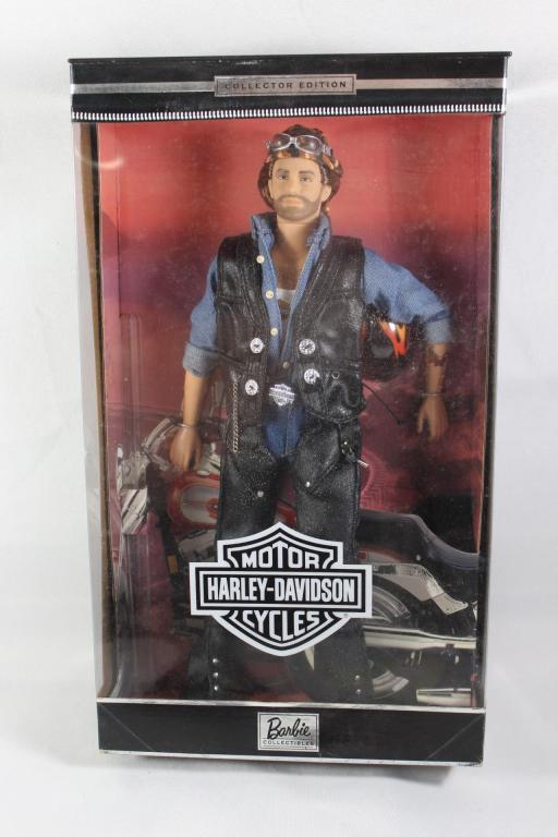HARLEY-DAVIDSON MOTOR CYCLE KEN, ORIGINAL BOX: SOME DAMAGE TO BOX DUE TO STORAGE. AS PICTURED.