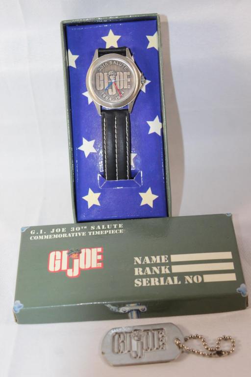 G.I. JOE 30th SALUTE COMMEMORATIVE TIMEPIECE: INCLUDES DOG TAGS, ORIGINAL BOX. UNKNOWN IF IT WORKS. AS PICTURED