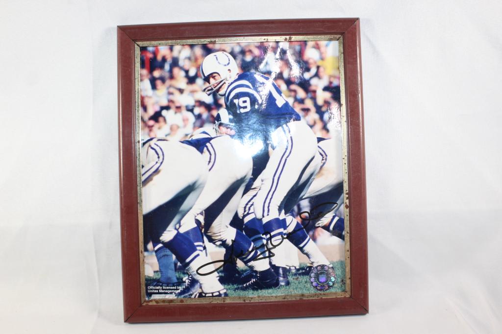 SIGNED PHOTO OF JOHNNY EUSTIS, HAS NFL COA: HAS NFL COA # NF385502561 BUT UNABLE TO VALIDATE AUTHENTICATION BASED ON AVAILABLE INFORMATION. AS PICTURED