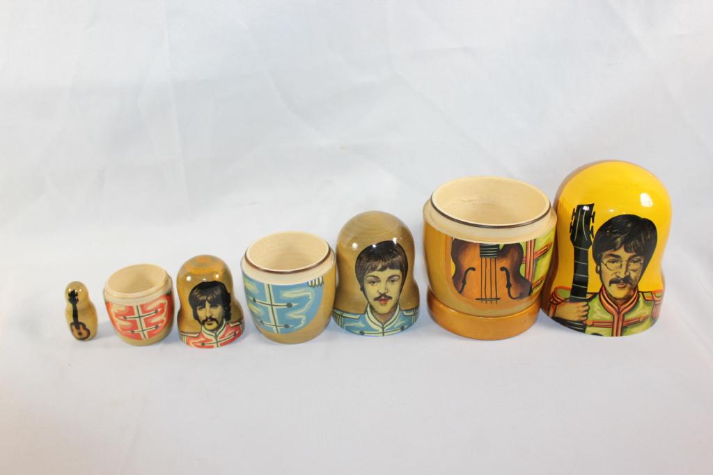 THE BEETLES SGT. PEPPER COSTUME NESTING DOLLS: MISSING RINGO? ONLY 4 DOLLS, JOHN, PAUL, GEORGE. & GUITAR AS PICTURED.