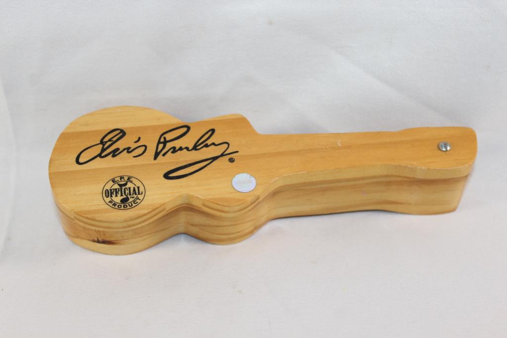 ELVIS PRESLEY COLLECTORS PEN IN WOODEN GUITAR CASE (1 of 3)