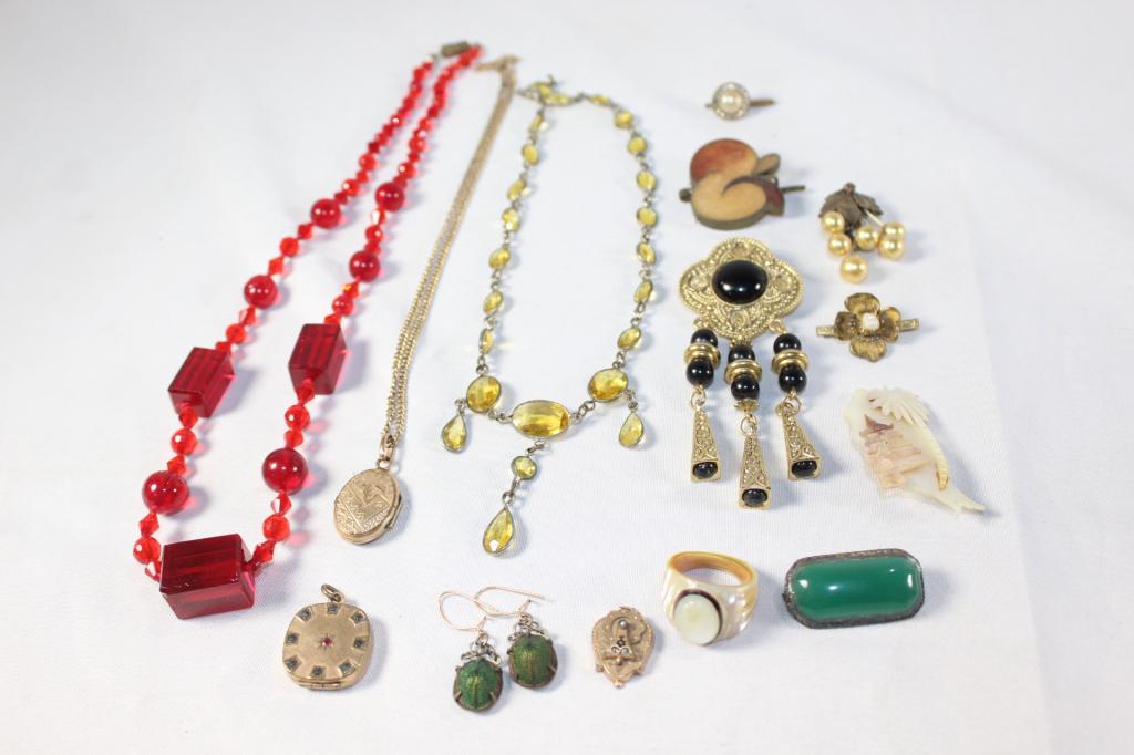 14 PC. VINTAGE COSTUME JEWELRY LOT (1 of 6)