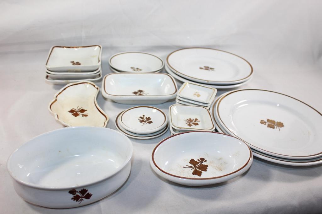 24 PC. ALFRED MEAKIN TEA LEAF CHINA LOT (1 of 6)