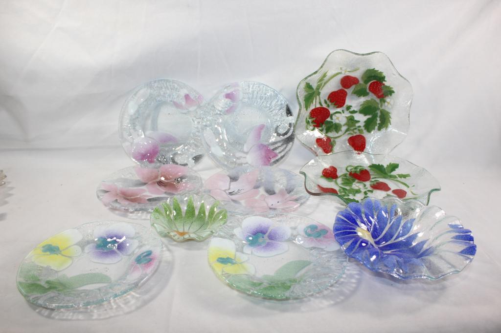 10PC MISC. ART GLASS PLATES/BOWLS (1 of 7)