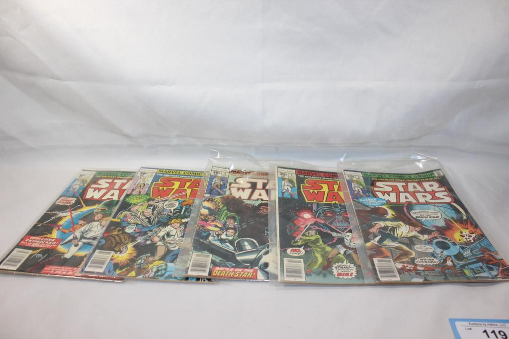 STAR WARS COMIC BOOKS #1-5: FABULOUS FIRST ISSUE LUKE SKYWALKER STRIKES BACK BATTLE ON THE DEATH STAR! THE BATTLE WITH DARTH VADER TO THE DEATH LUKE SKYWALKER STRIKES AGAIN! AS PICTURED- REPRINTS.