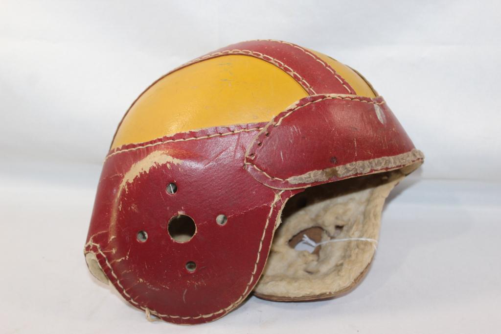 VINTAGE HUTCH LEATHER FOOTBALL HELMET (1 of 3)