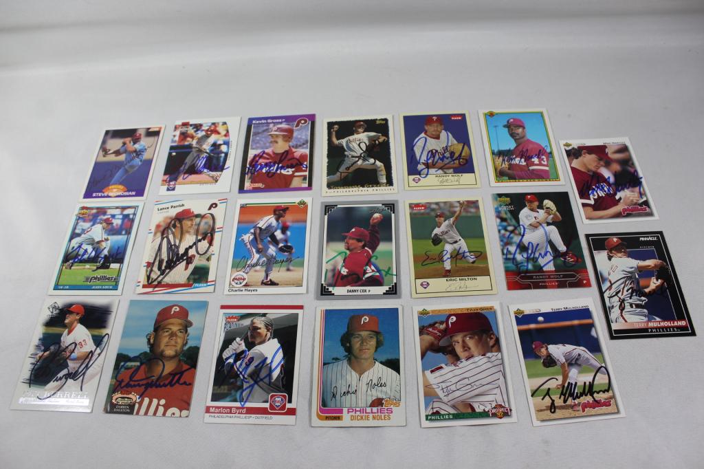 20 SIGNED PHILADELPHIA PHILLIES BASEBALL CARDS (1 of 9)