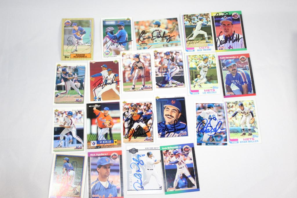 21 Signed Mets Baseball Cards (1 of 6)