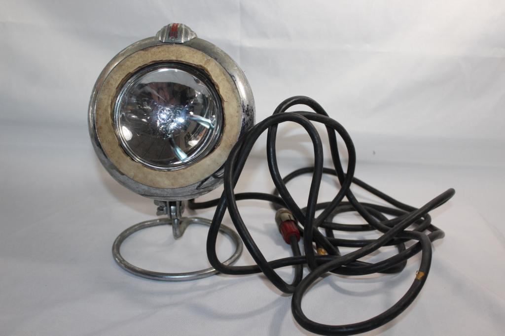 Rare Unity 6 Volt Spotlight (1 of 2)