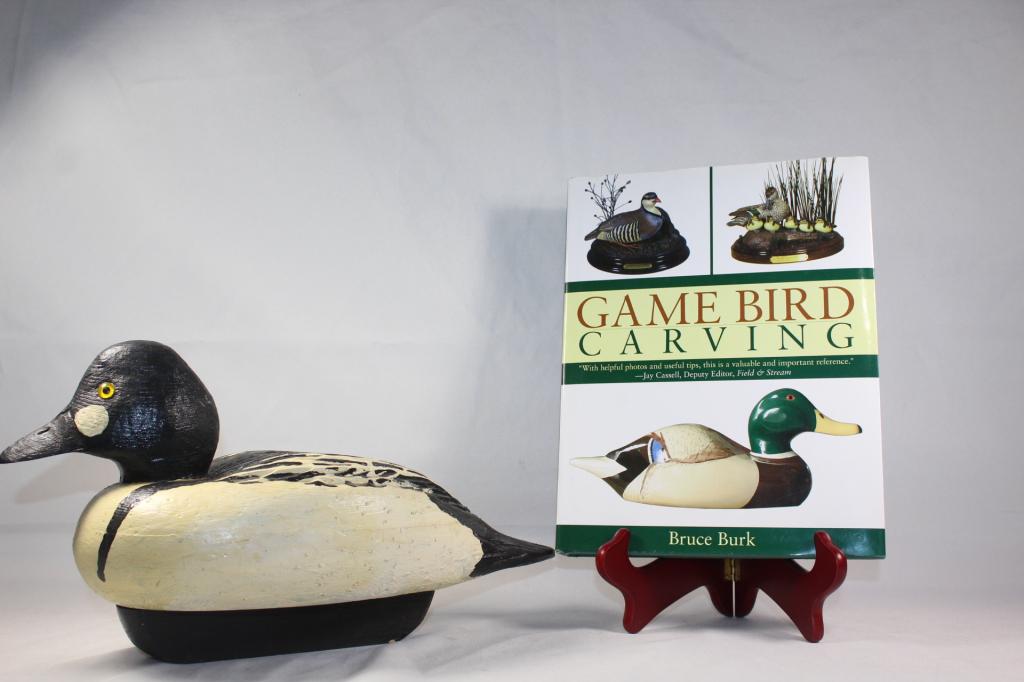 MENDENHALL SIGNED DUCK DECOY & BIRD CARVING BOOK (1 of 4)