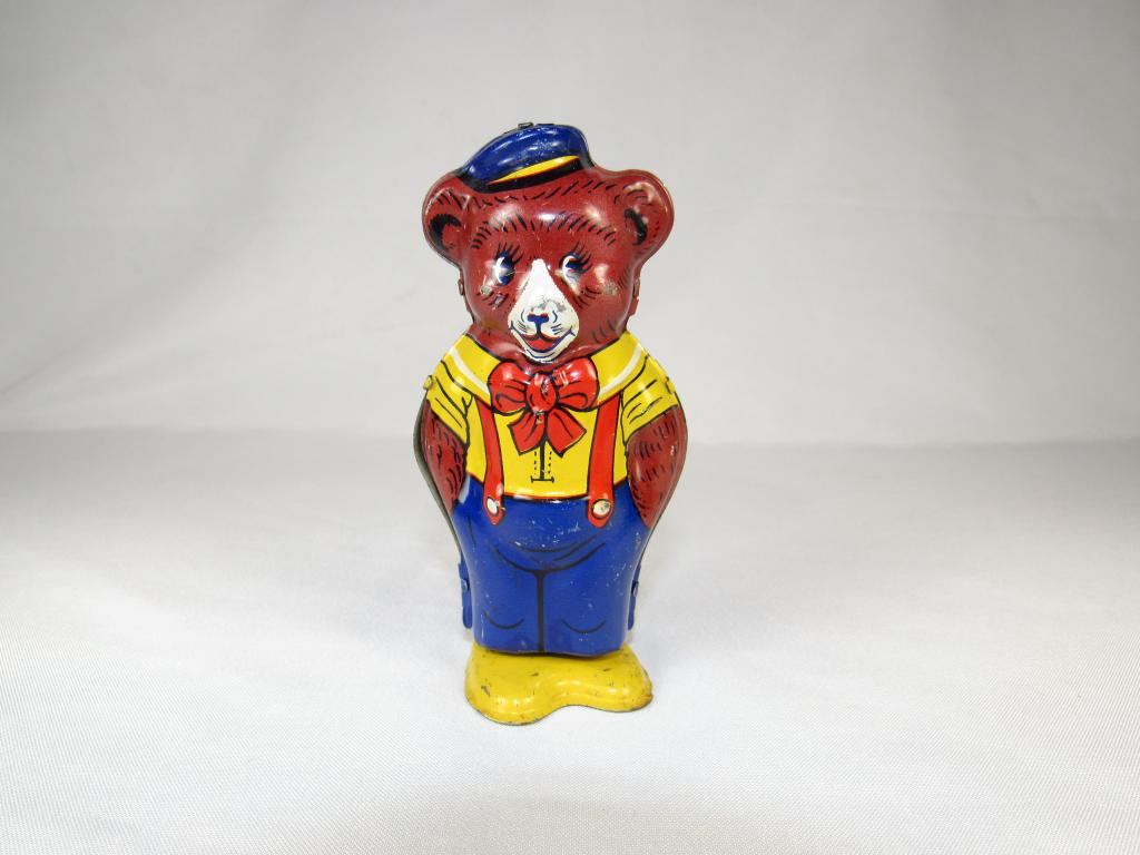 Vintage J. Chein Wind Up Walking Teddy Bear (1 of 5)