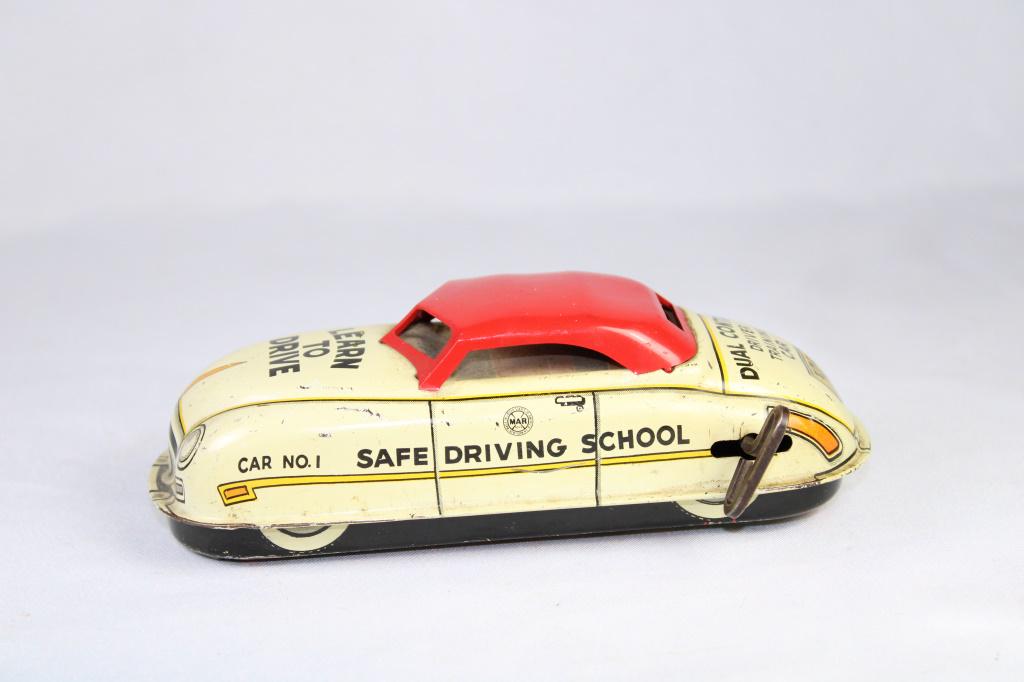 1950s Marx Driver Training Car - Wind UP (1 of 5)