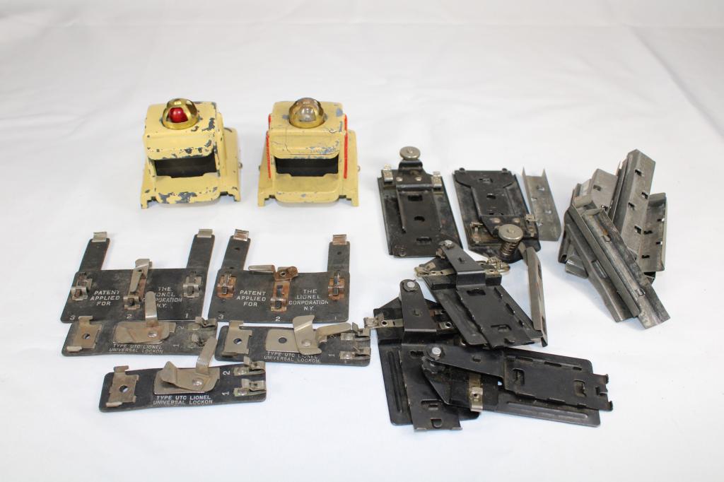 Lionel Standard Gauge Train Parts: Bumper #25 - other parts as pictured