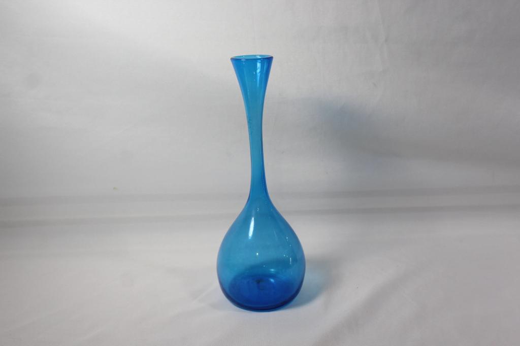 Vintage Arthur Percy? Blue Glass Vase: MCM Arthur Percy? long neck blue glass vase. Measures 10 3/8" tall.