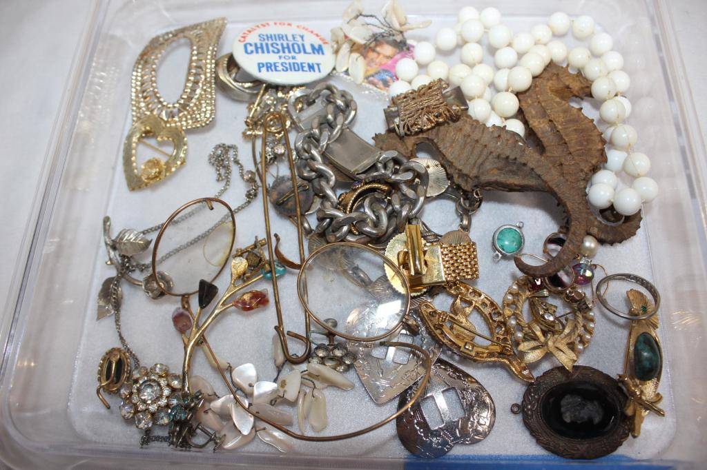 Misc. lot of Vintage Costume Jewelry: some broken pieces, as pictured