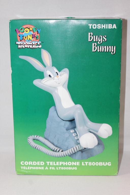 TOSHIBA BUGS BUNNY CORDED TELEPHONE W/ BOX (1 of 4)