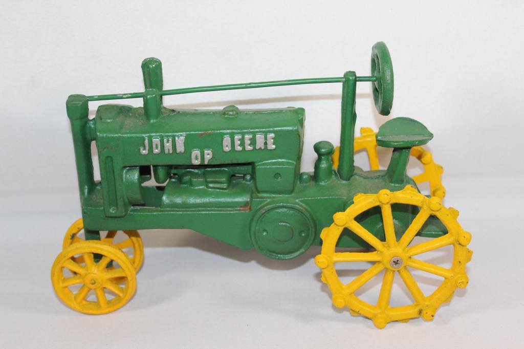 JOHN DEERE DP CAST IRON REPOP? FARM TRACTOR (1 of 5)