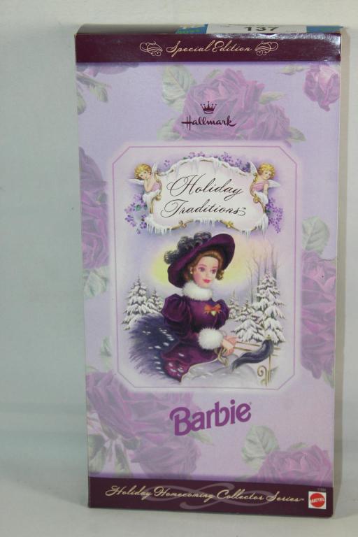 1996 HALLMARK HOLIDAY TRADITIONS BARBIE DOLL (1 of 5)
