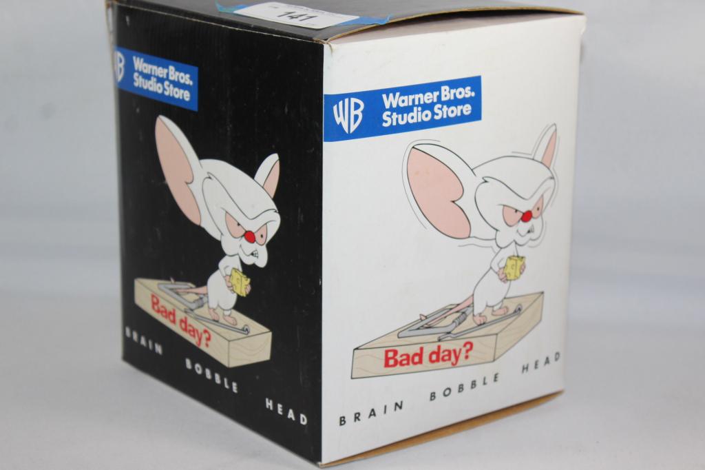 WARNER BROTHERS STUDIO THE BRAIN BOBBLE HEAD (1 of 1)
