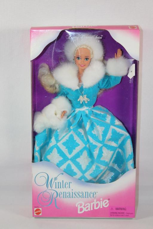 MATTEL 1996 BARBIE DOLL WINTER RENAISSANCE (1 of 4)