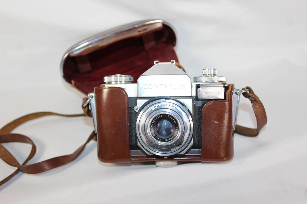 VINTAGE ZEISS IKON CONTAFLEX BETA CAMERA & CASE (1 of 5)