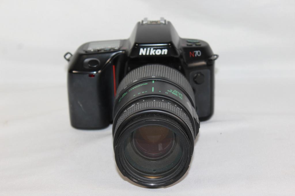 NIKON N70 35MM SLR CAMERA & TAMRON AF 70-300MM: TAMRON AF 70-300MM 1:4-5.6 TELE-MACRO, UNKNOWN WORKING CONDITION. AS PICTURED