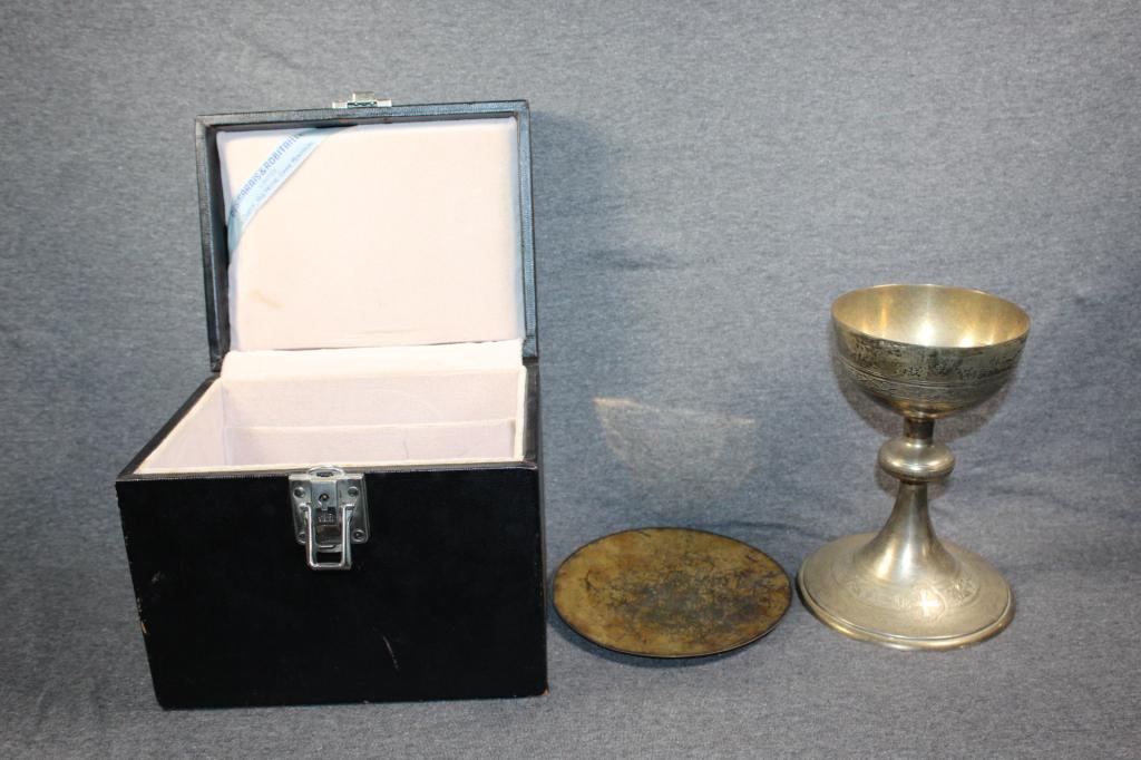 STERLING Chalice / COMMUNION SET IN BOX. (1 of 11)