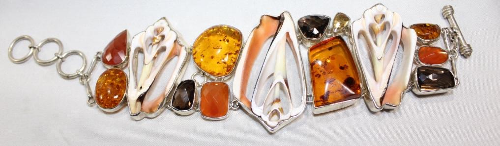 SHELL, AMBER, CITRINE, SMOKY QUARTZ, BRACELET (1 of 7)