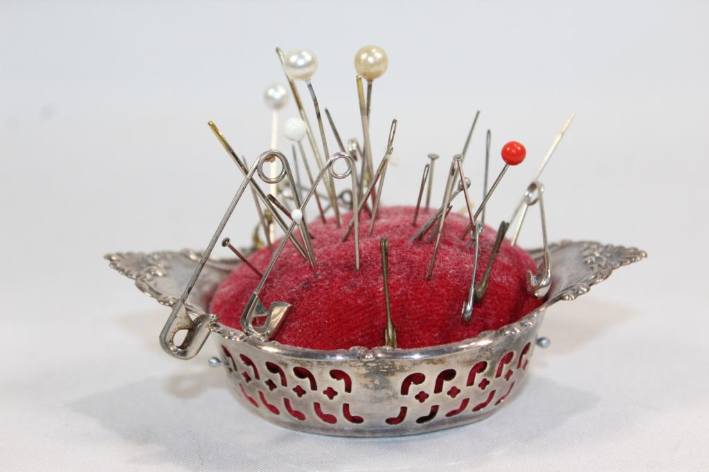 GORHAM STERLING SILVER PIN CUSHION DISH 24 GRAMS (1 of 4)