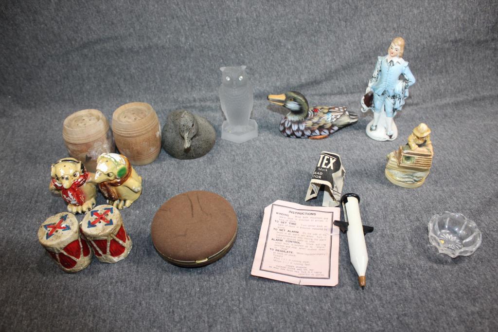 14 PC. VINTAGE MISC. LOT- S&P SHAKERS, ETC. (1 of 10)