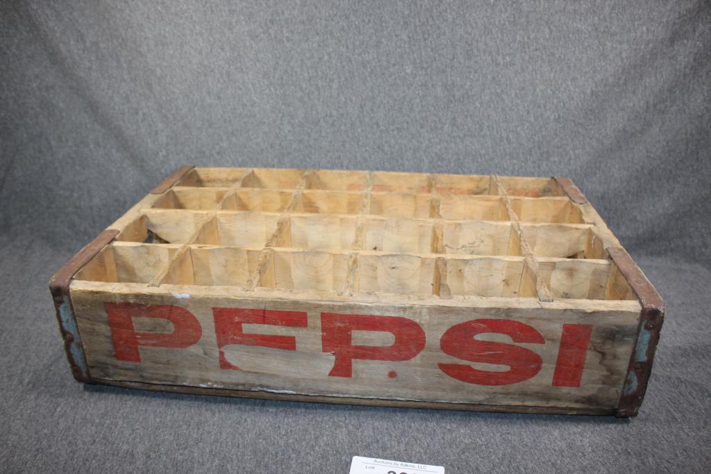 VINTAGE WOODEN PEPSI COLA DIVIDED CRATE (1 of 4)
