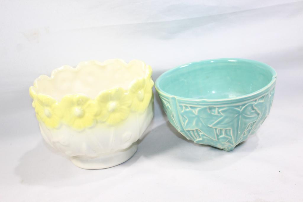 2 PC PLANTER LOT- (1 of 4)