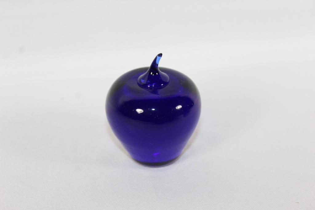 Signed Cobalt Blue Art Glass Apple Paperweight (1 of 3)