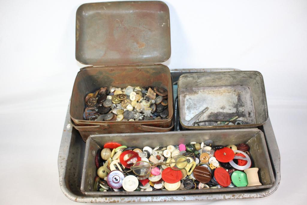 Large Lot Misc. Buttons & containers. (1 of 6)