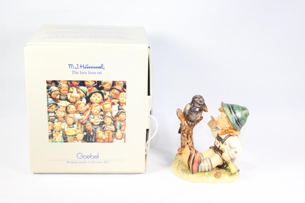 Goebel Hummel Sing Along #447 c. 1984: with original Box, measures about 4 1/4 inches tall, no chips or cracks, 1984 Western Germany